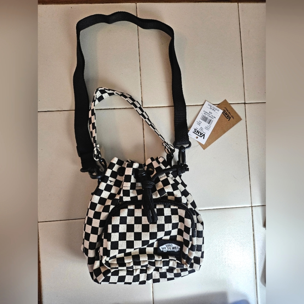NWT Vans All Around Bucket Bag, OS, checkerboard